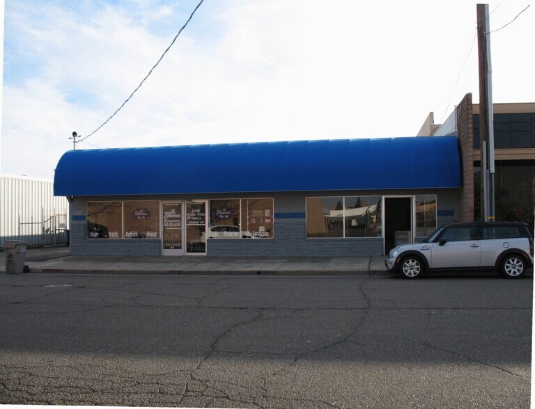 851-855 Commerce St, Redding, CA à louer - Photo intérieure – Image 2 sur 2
