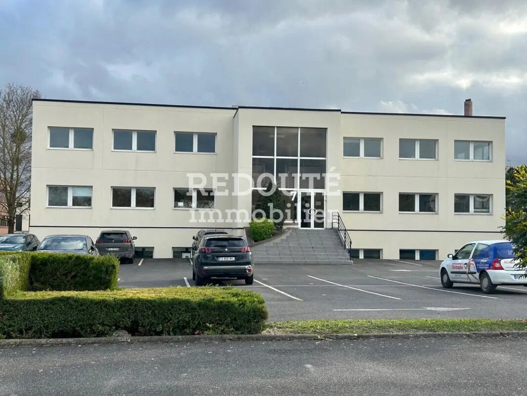 Bureau dans Reims à louer Photo principale– Image 1 sur 5