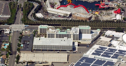 1020 W Katella Ave, Anaheim, CA - Vue aérienne  vue de carte - Image1