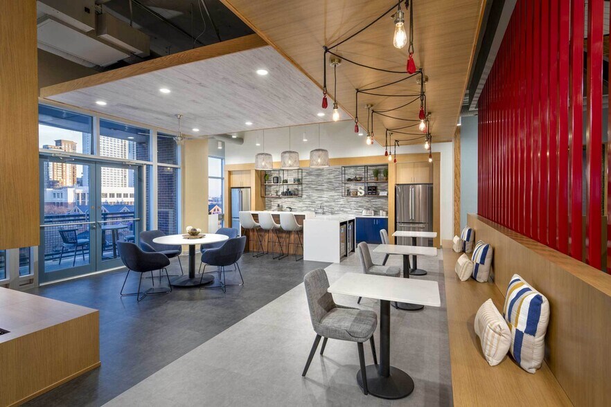 621 E Pratt St, Baltimore, MD à louer - Photo intérieure – Image 3 sur 21