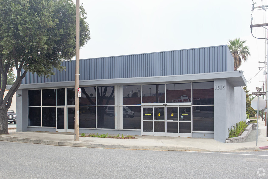 1616 E Los Angeles Ave, Simi Valley, CA à louer - Photo de l’immeuble – Image 1 sur 16
