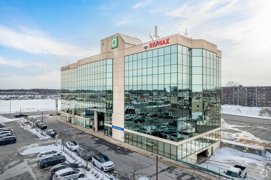1850 Rue Panama, Brossard, QC à louer - Photo de l’immeuble – Image 3 sur 5