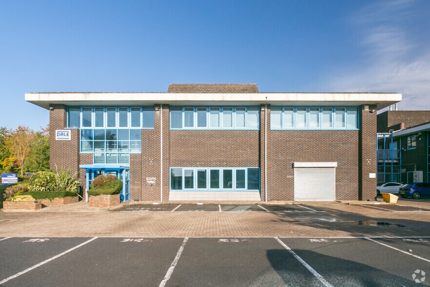 Mark Rd, Hemel Hempstead à louer - Photo de l’immeuble – Image 2 sur 3