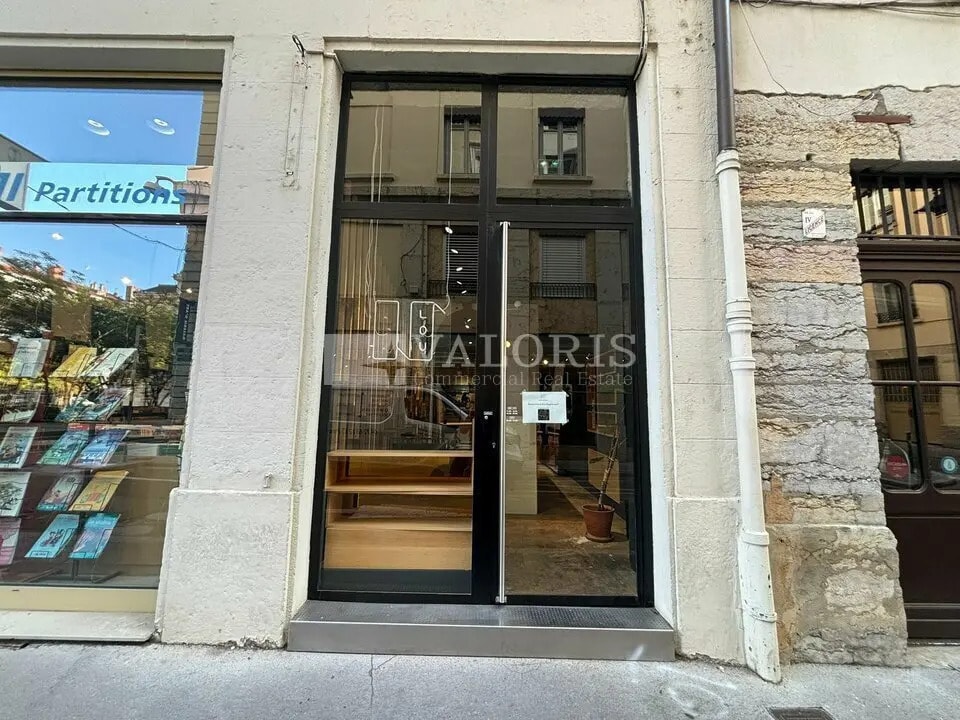 Local commercial dans Lyon à louer Photo de l’immeuble– Image 1 sur 7