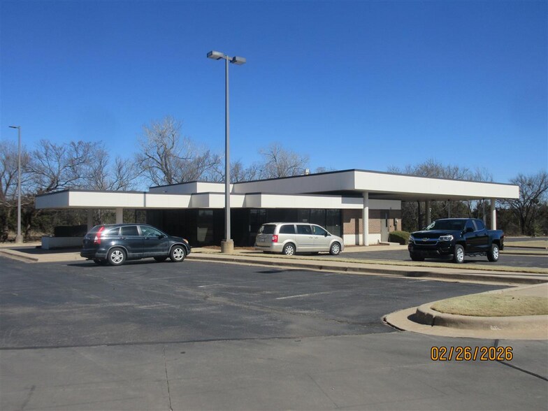 1500 S Midwest Blvd, Midwest City, OK à vendre - Photo principale – Image 1 sur 1