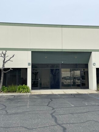Plus de détails pour 100 S Reservoir St, Pomona, CA - Industriel/Logistique à louer