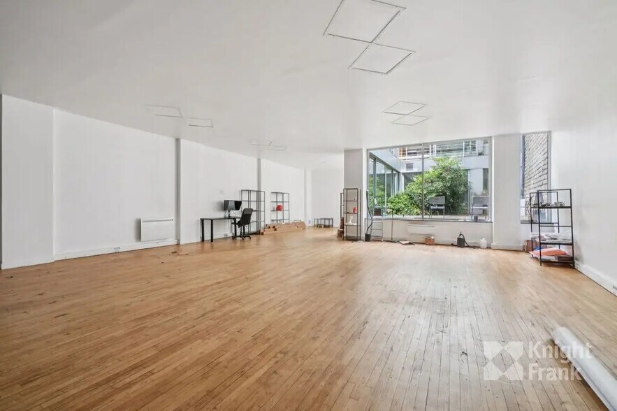 6-8 Rue Basfroi, Paris à louer - Photo de l’immeuble – Image 3 sur 9