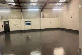 Gunhills Ln, Doncaster à louer Photo intérieure– Image 1 sur 4