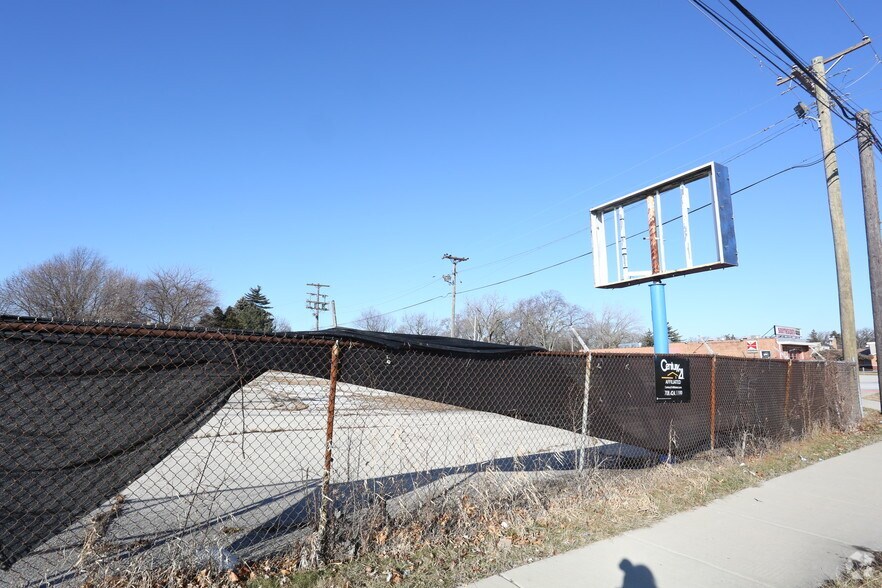 11906 S Cicero Ave, Alsip, IL à vendre - Photo principale – Image 1 sur 2