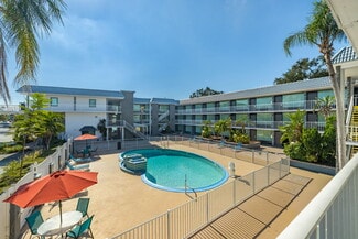 Plus de détails pour 1400 34th St N, Saint Petersburg, FL - Hôtellerie à vendre