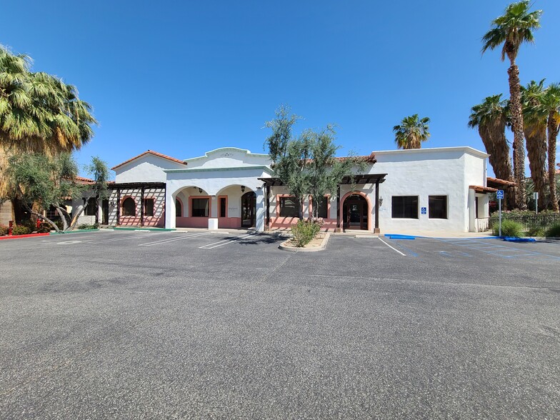41750 Rancho Las Palmas Dr, Rancho Mirage, CA à louer - Photo de l’immeuble – Image 1 sur 7