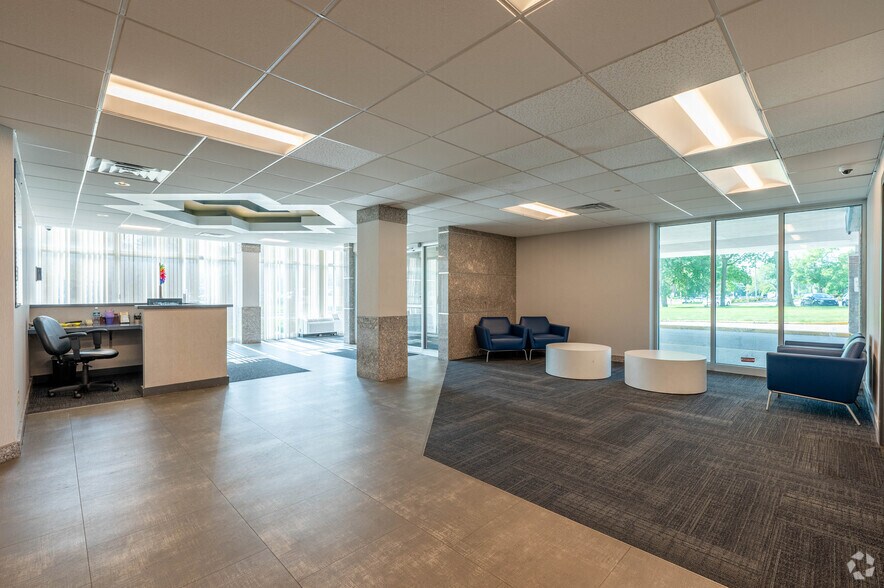 3266 N Meridian St, Indianapolis, IN à louer - Photo intérieure – Image 3 sur 14