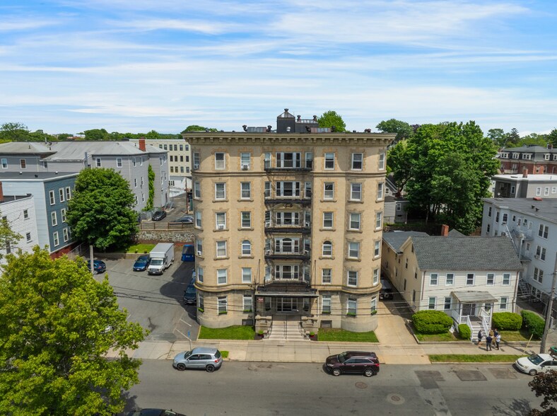 16 Newhall St, Lynn, MA à vendre - Aérien – Image 2 sur 33