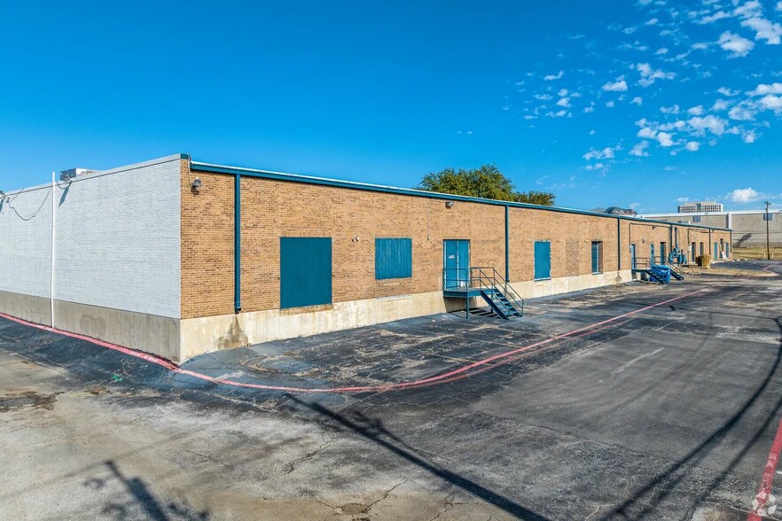 4440-4460 Spring Valley Rd, Dallas, TX à louer - Photo de l’immeuble – Image 3 sur 28
