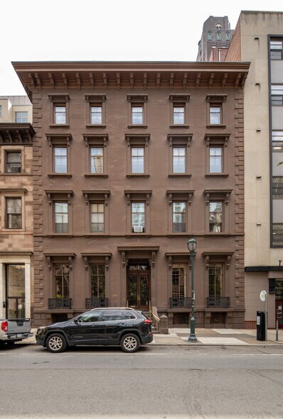 1622 Locust St, Philadelphia, PA à vendre - Photo de l’immeuble – Image 1 sur 13