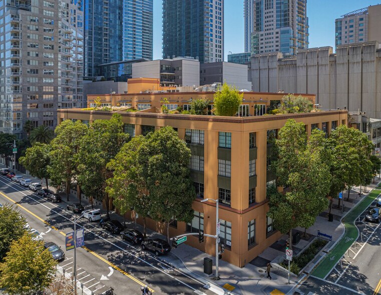 300 Beale St, San Francisco, CA à vendre - Photo de l’immeuble – Image 3 sur 3