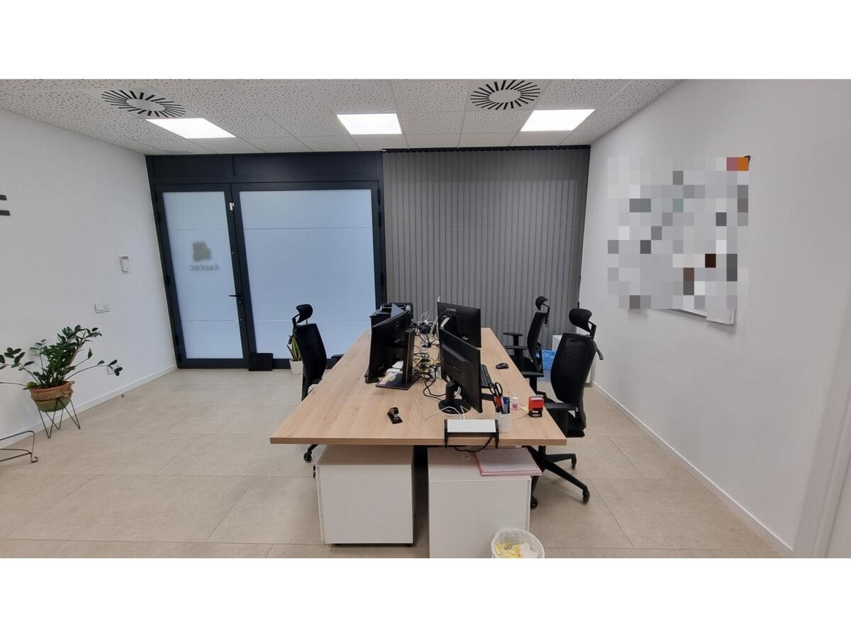 Granollers, BAR 08401 - Lot - - - Photo intérieure - Image 1 of 7