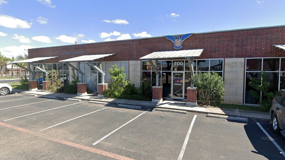 700 N Veterans Blvd, San Juan, TX à louer - Photo de l’immeuble – Image 2 sur 2