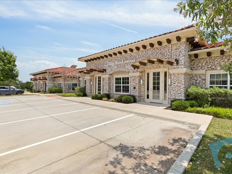 210 Miron Dr, Southlake, TX à louer Photo principale– Image 1 sur 19