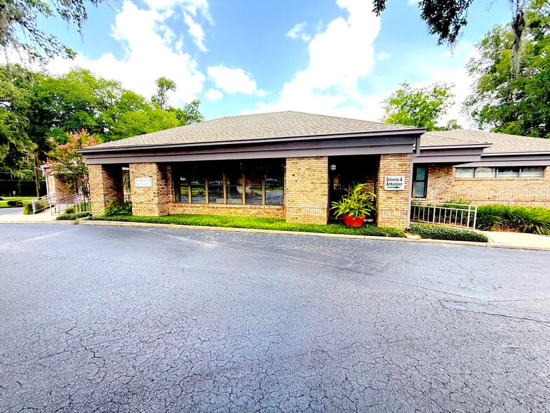 2850 SE 3rd Ct, Ocala, FL à vendre - Photo de l’immeuble – Image 2 sur 26