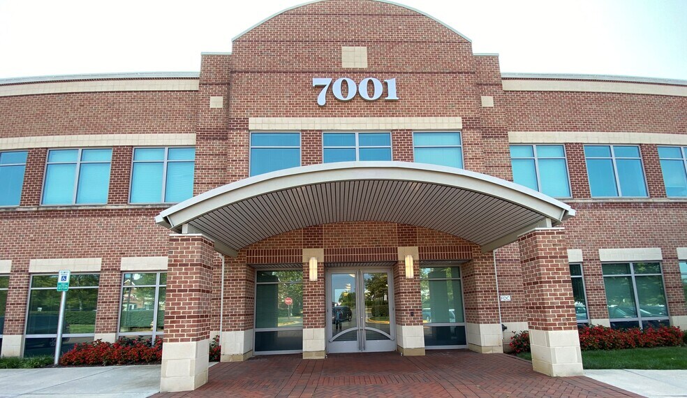 7001 Heritage Village Plz, Gainesville, VA à louer - Photo de l’immeuble – Image 3 sur 20