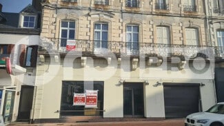 Plus de détails pour Local commercial à louer