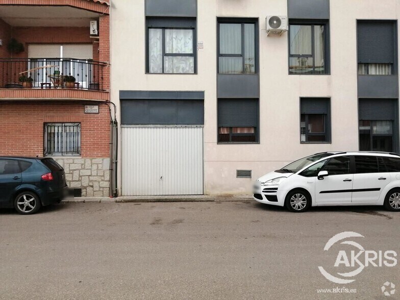 Immeuble residentiel dans Alameda de la Sagra, Toledo à vendre - Photo intérieure – Image 1 sur 1