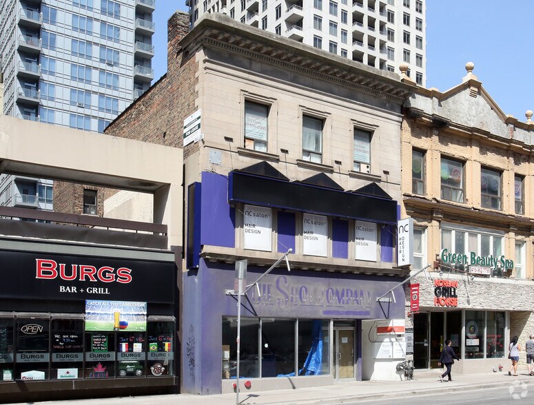 750 Yonge St, Toronto, ON à louer - Photo de l’immeuble – Image 2 sur 2