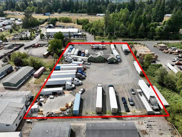22713 NE Sandy Blvd, Troutdale, OR à vendre - Aérien – Image 3 sur 4