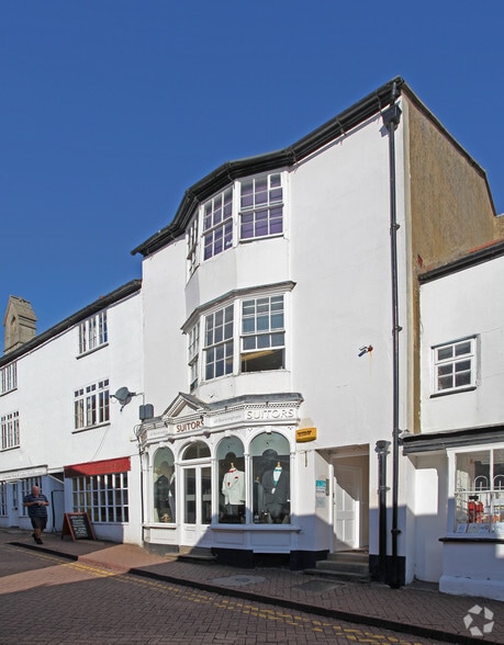 20 Market Hl, Buckingham à louer - Photo principale – Image 1 sur 12