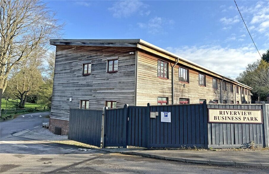Station Rd, Forest Row à vendre - Photo de l’immeuble – Image 3 sur 12