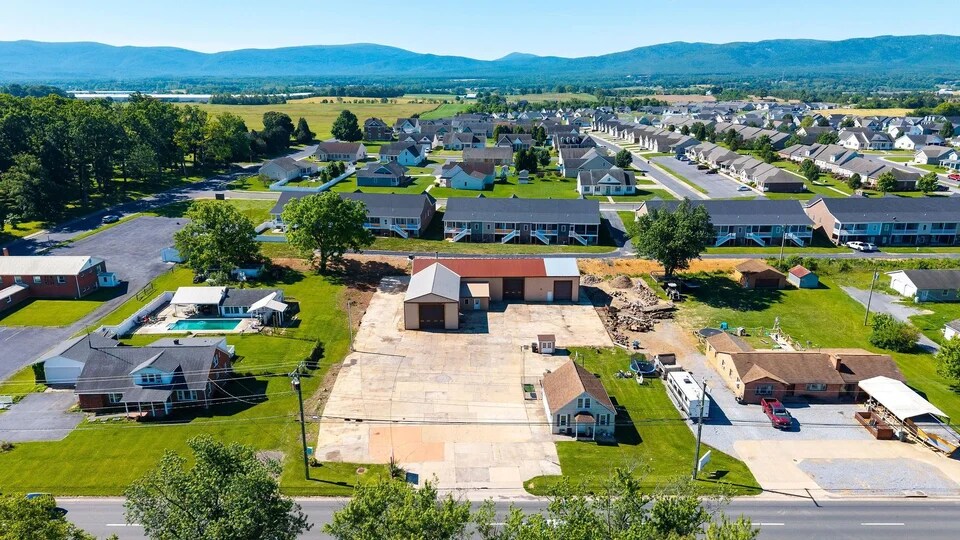3231 Stuarts Draft Hwy, Stuarts Draft, VA à vendre - Photo de l’immeuble – Image 2 sur 73