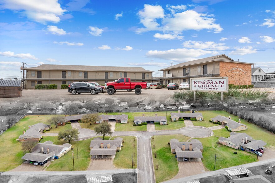 52 Multifamily Units in Waco Metroplex portefeuille de 3 biens à vendre sur LoopNet.fr - Photo de l’immeuble – Image 3 sur 74