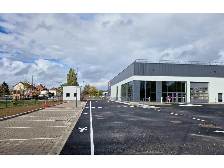 35 Avenue Des Deux Fontaines, Metz à louer - Photo de l’immeuble – Image 3 sur 12