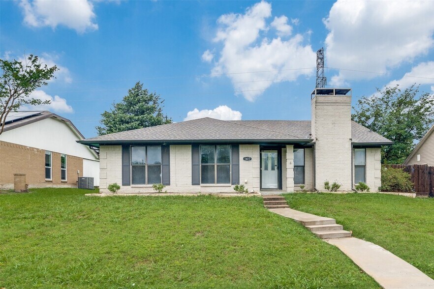 1617 Golden Grove Dr, Mesquite, TX à vendre - Photo principale – Image 1 sur 23