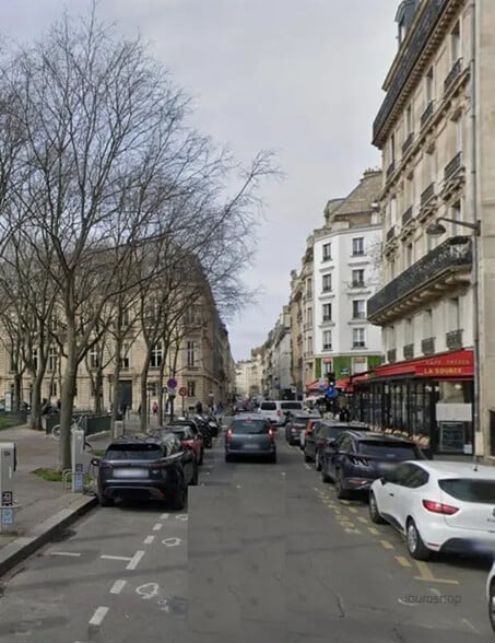 Local commercial dans Paris à louer - Photo de l’immeuble – Image 3 sur 3