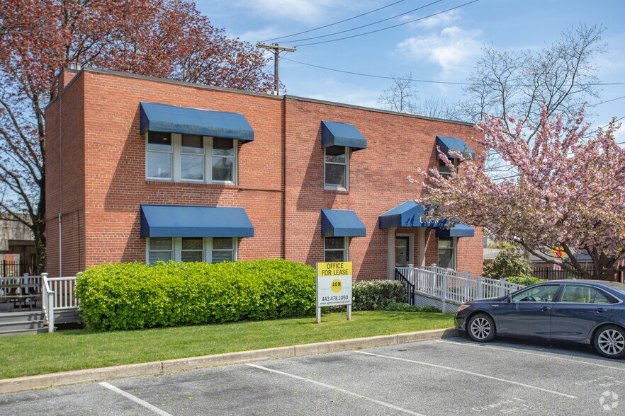 1700 Union Avenue portefeuille de 2 biens à vendre sur LoopNet.fr - Photo principale – Image 1 sur 20