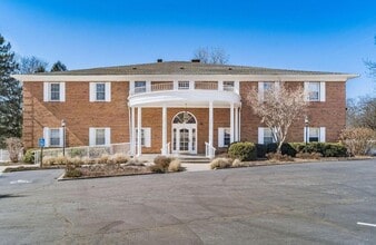 6649 N High St, Worthington, OH à vendre Photo intérieure– Image 1 sur 5