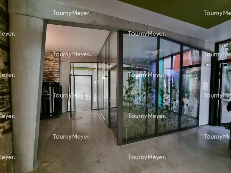 Bureau dans Nantes à louer - Hall d’entrée – Image 3 sur 6