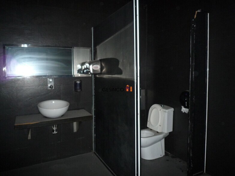 Local commercial dans Ontinyent, Valencia à louer - Photo de l’immeuble – Image 3 sur 4