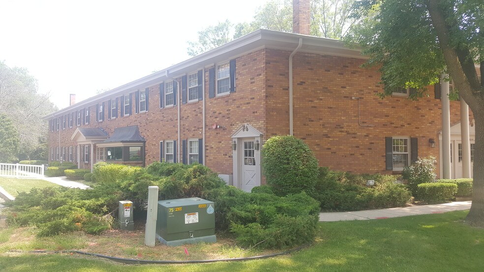 W62N248 Washington Ave, Cedarburg, WI à louer - Autre – Image 3 sur 10