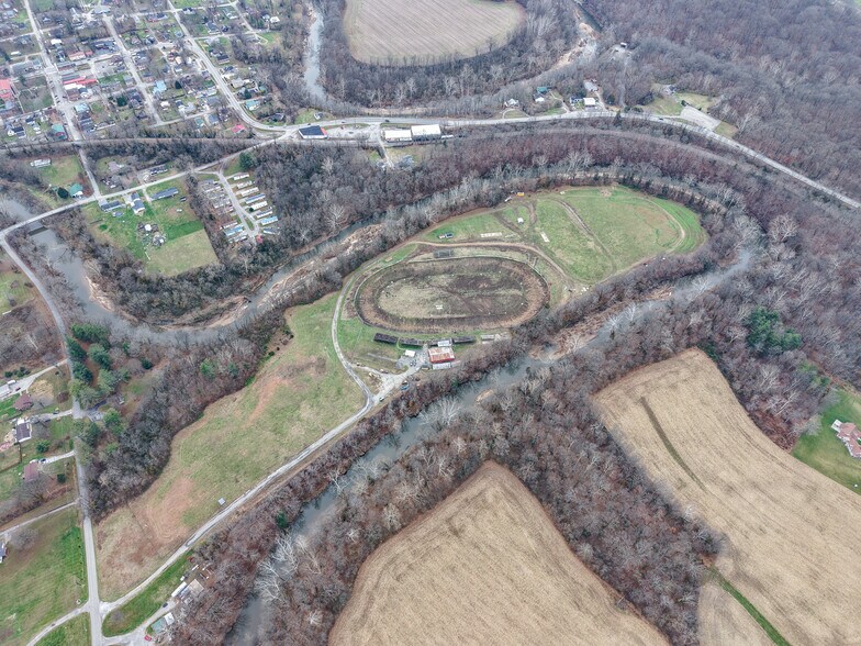 445 N County Road 25 E, North Vernon, IN à vendre - Photo de l’immeuble – Image 2 sur 8