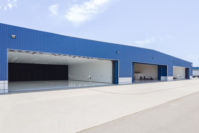 Plus de détails pour 3495 N Lakewood Blvd, Long Beach, CA - Industriel/Logistique à louer