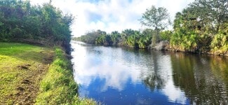 Plus de détails pour 328 Baytree Dr, Rotonda West, FL - Spécialisé à vendre