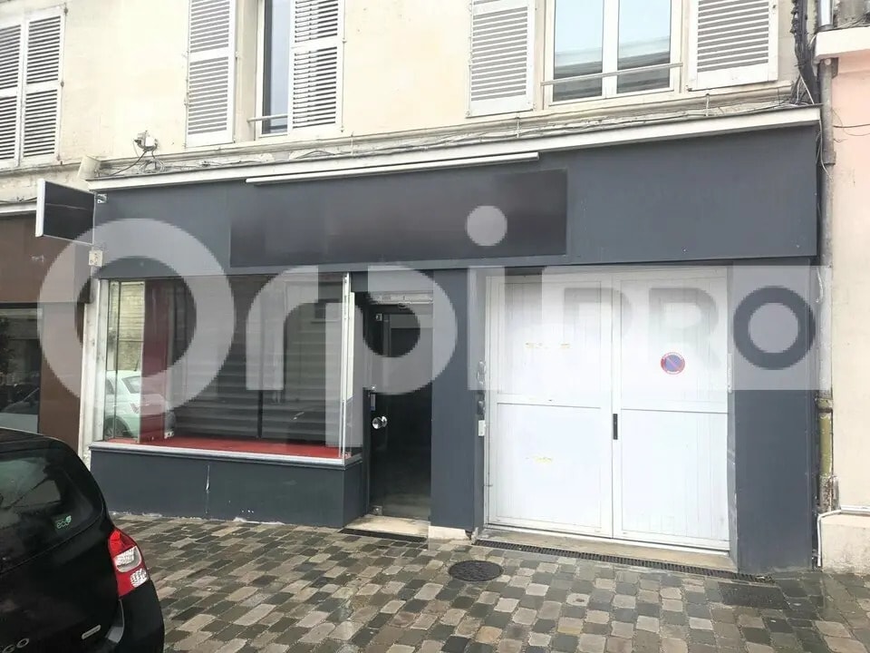 Local commercial dans Soissons à louer Photo de l’immeuble– Image 1 sur 4