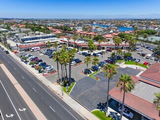 Plus de détails pour 17208 Pacific Coast Hwy, Huntington Beach, CA - Local commercial à louer