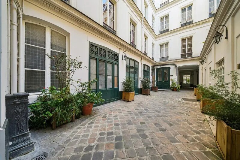 Bureau dans Paris à louer - Photo de l’immeuble – Image 2 sur 13
