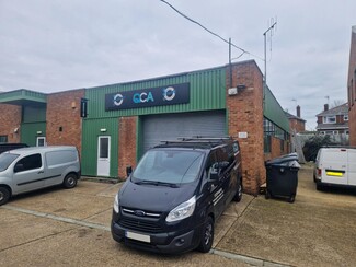Plus de détails pour 10 Blackbrook Rd, Fareham - Industriel/Logistique à louer
