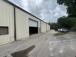 11803 Metro Pky, Fort Myers, FL à louer Photo intérieure– Image 2 sur 15
