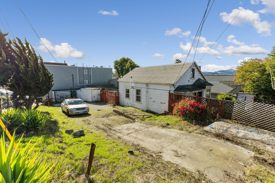 1400 De Haro St, San Francisco, CA à vendre - Photo de l’immeuble – Image 3 sur 3